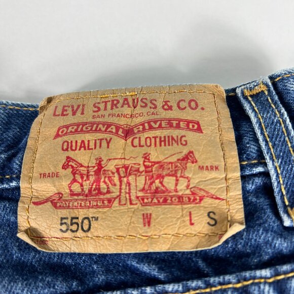 Y2K Levi's Jeans Women's Measured 31x27 550 Relaxed Tapered Blue Denim Tag 12 S - Picture 10 of 16